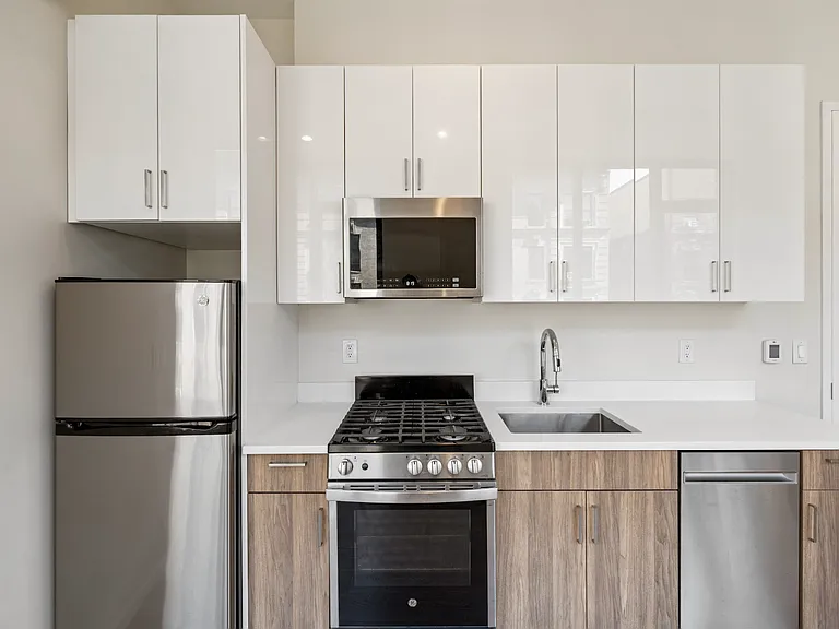 2750 Frederick Douglass Blvd #5B — Photo 6