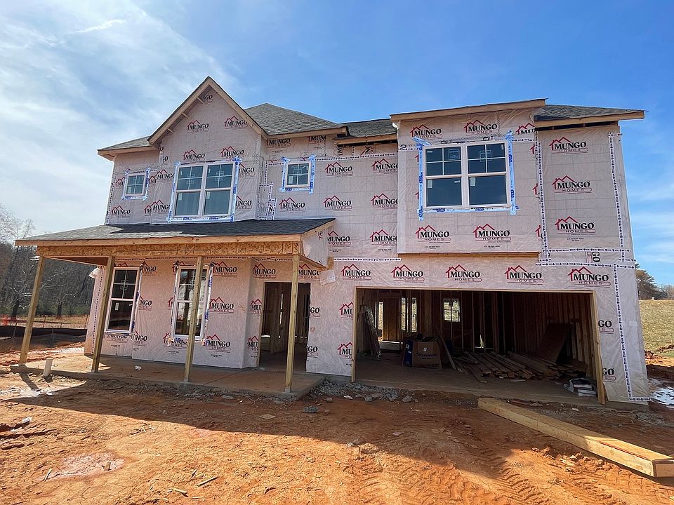 1st image of 2112 Beechwood View Dr