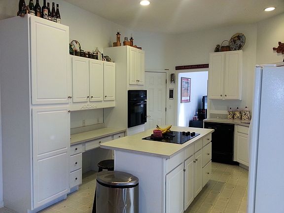 abundant cabinet space