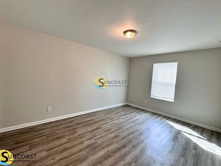 8329 Homeport Ct — Photo 11