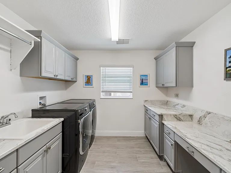 1864 Keel Ct — Photo 26