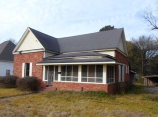 517 E Michigan Ave, McComb, MS 39648
