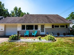 4139 Woodmere Dr, Youngstown, OH