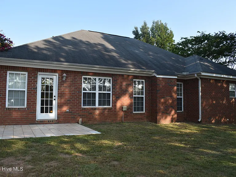 410 Little Fls — Photo 26