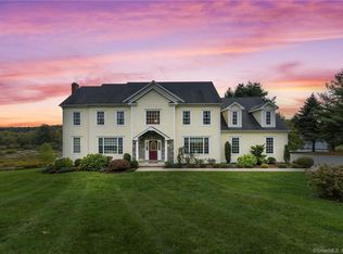 1323 West St, Guilford, CT 06437