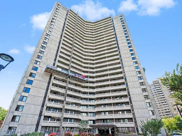 1171 Ambleside Dr #1112, Ottawa, ON K2B 8E1