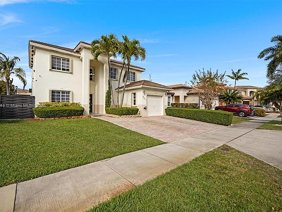 4th image of 8851 SW 208th Ter