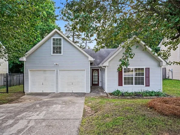 5343 Sapphire Cir, Ellenwood, GA 30294