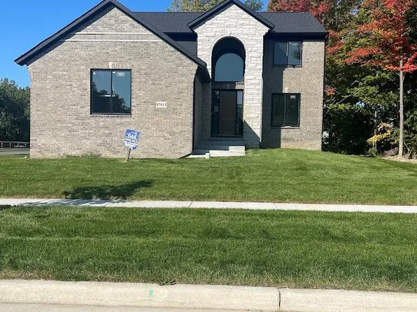 67611 Madeline St, Richmond, MI 48062
