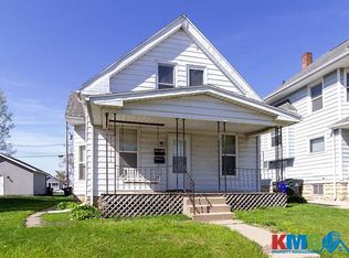 412 8th Ave SW #1, Cedar Rapids, IA 52404