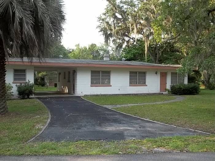 1st image of 33405 Pleasant Ln