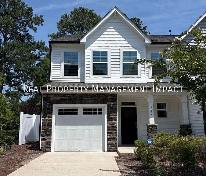 1017 Arbor Edge Ln — Photo 1