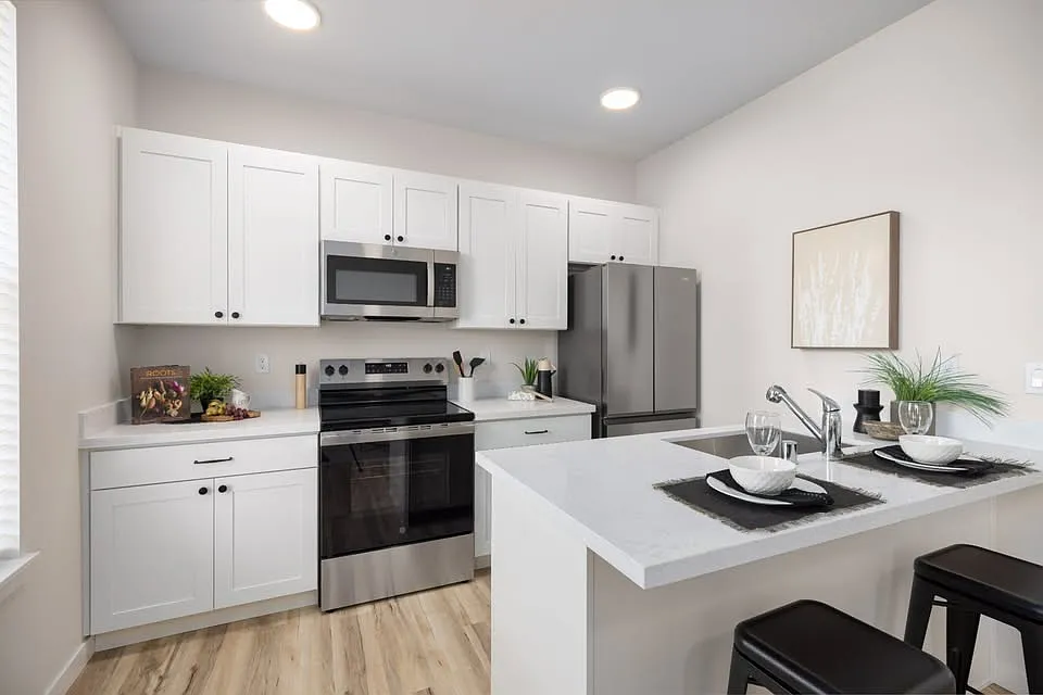 1 bed, $1,550 — Photo 2