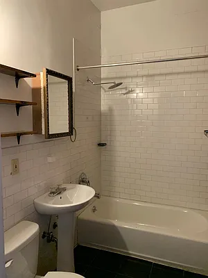 Rented by Nooklyn NYC LLC | media 29