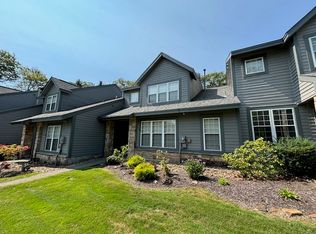 1958 S Ridge Way, Hidden Valley, PA 15502