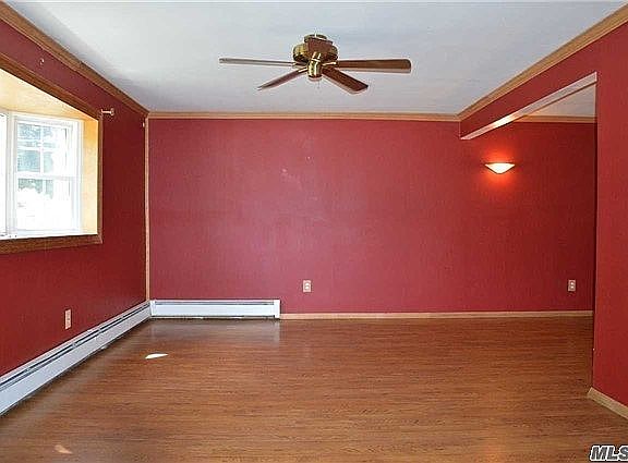 3rd image of 34 Claire Ln