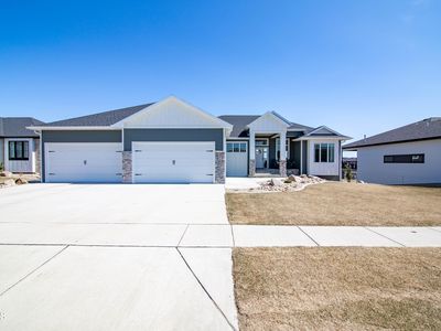 4019 Cogburn Rd, Bismarck, ND, 58503