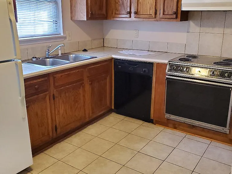 200 Prickett Rd #A — Photo 1