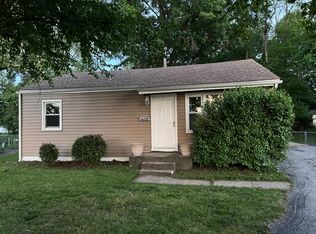 4372 Saint Dominic Ln, Saint Ann, MO 63074