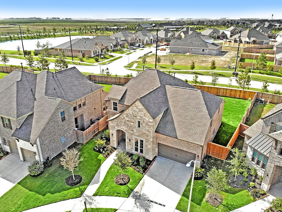 1st image of 30727 Aster Brook Dr