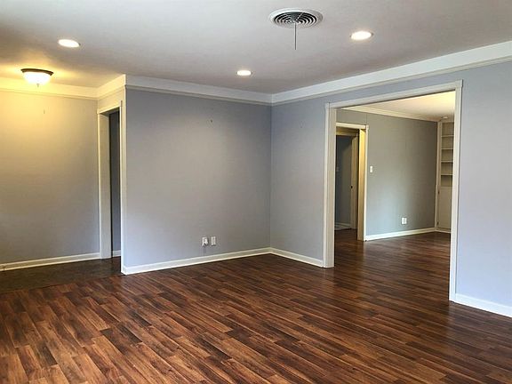 4th image of 3437 Wharton Dr