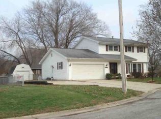 1610 Ridgewood Ct, Mt Zion, IL 62549