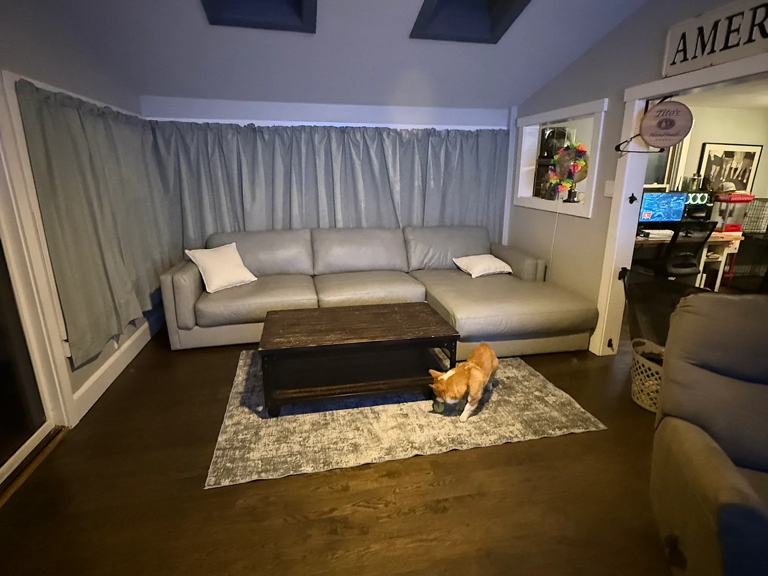 3 bed, 1174 sqft, $2,950 — Photo 2