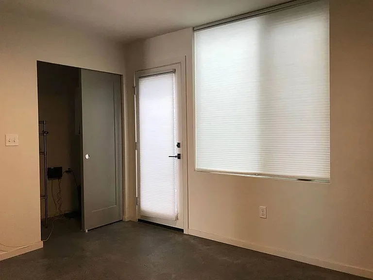 11219 Greenwood Ave N #C — Photo 9