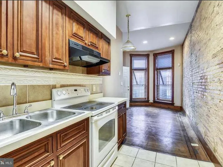 2129 Druid Hill Ave #1 — Photo 3