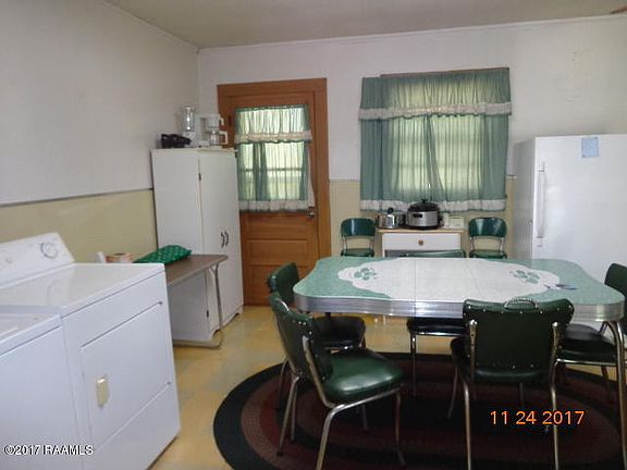 3rd image of 2300 Louisiana Dr