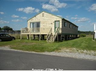 16 Barnes Rd, Old Saybrook, CT 06475