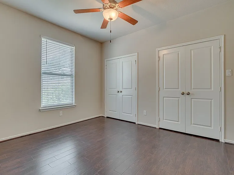 2713 McCart — Photo 49