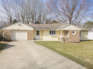 3152 Mayfair Rd, Akron, OH 44312