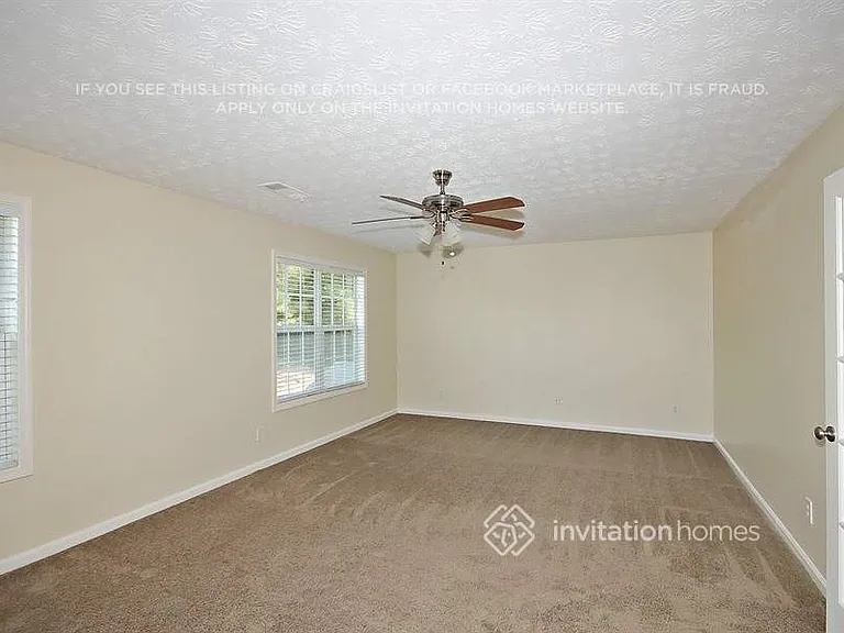 595 Paper Mill Dr — Photo 12