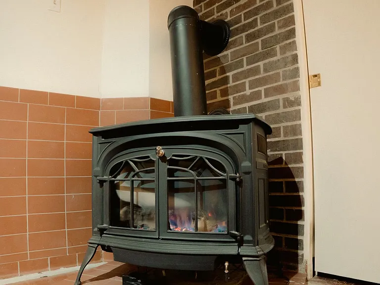 12 Ashby Pl — Photo 18