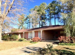 402 Beadle St, Calhoun City, MS 38916
