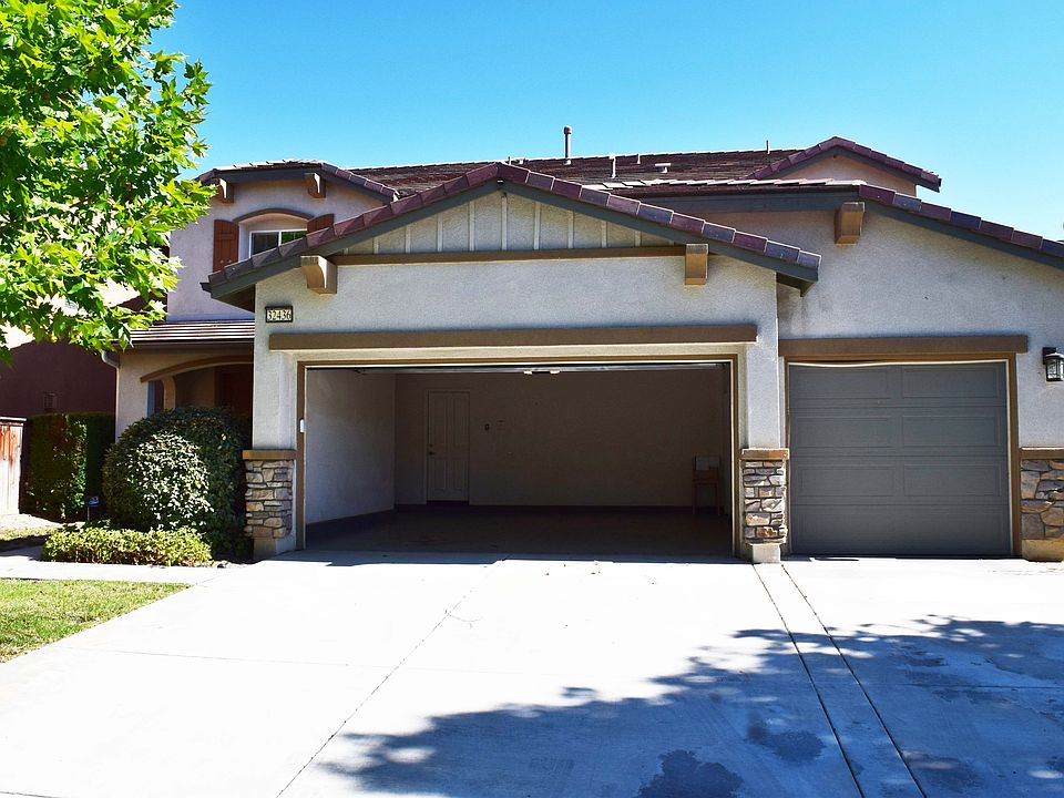 1st image of 32436 Shadow Canyon Trl
