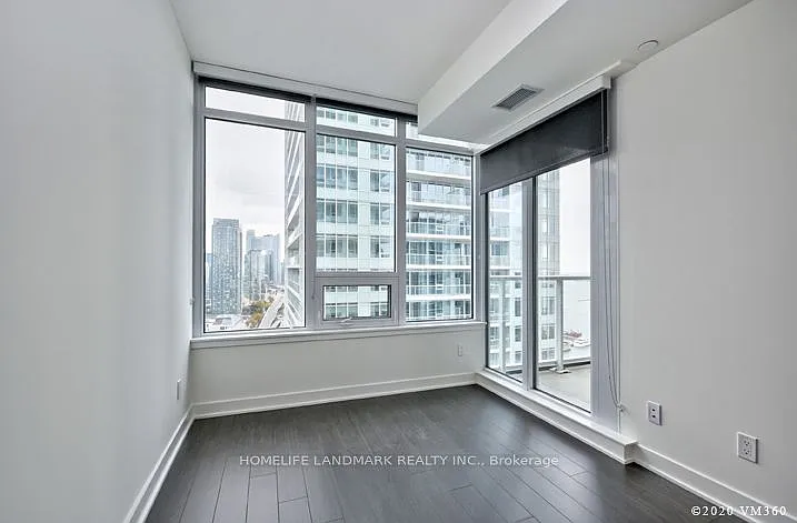 19 Bathurst St #3809 — Photo 13