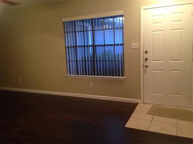 1st image of 906 Woodlief Trl
