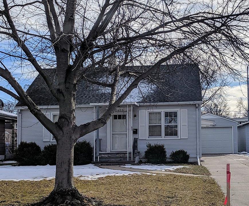 1st image of 2423 W Koenig St