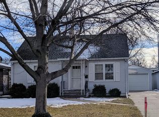 2423 W Koenig St, Grand Island, NE 68803