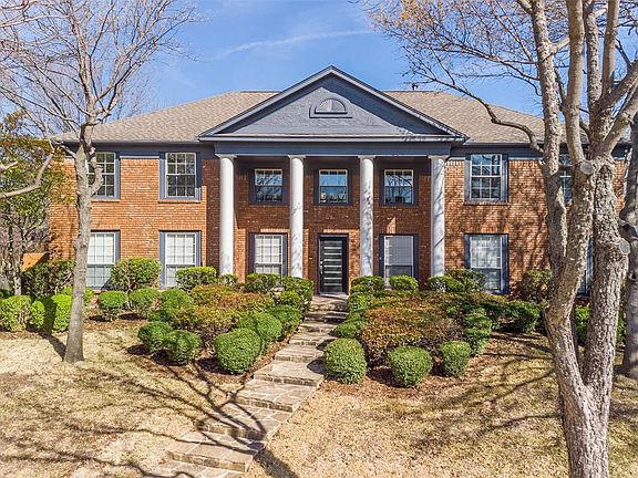 2nd image of 300 Pistachio Cir