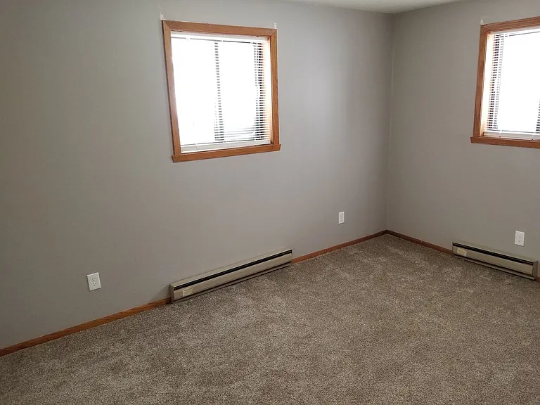 1004 N Union Ave — Photo 5