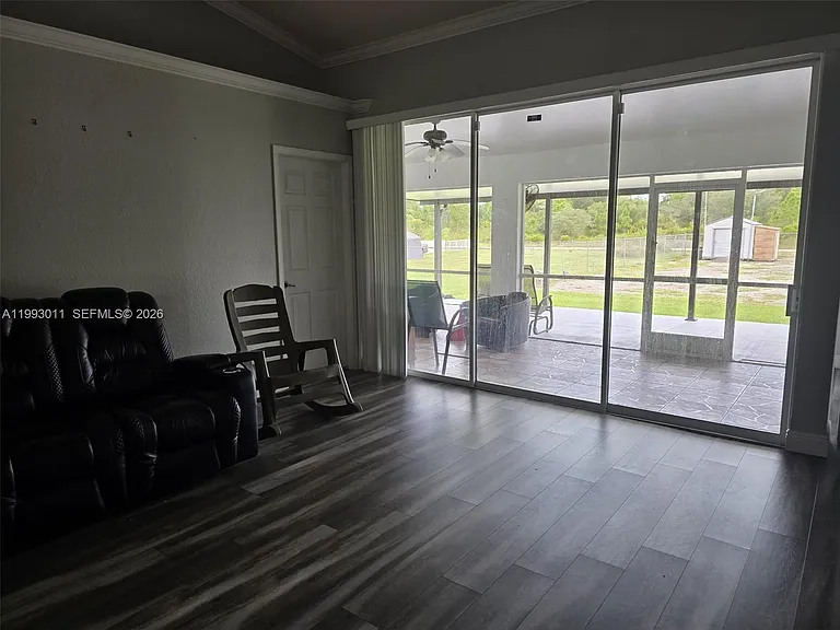1816 Tomaso Ave — Photo 22