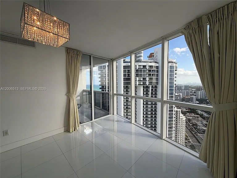 18201 Collins Ave #5105 — Photo 12