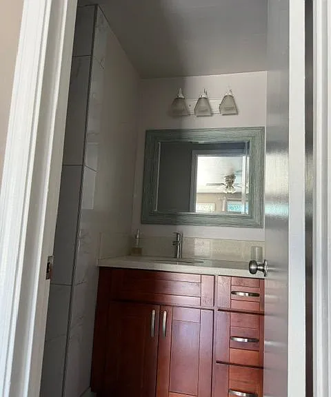 190 Eleu Pl #A — Photo 4