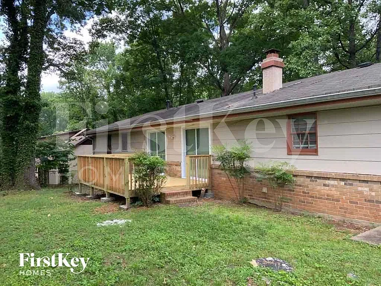 557 Rock Shadow Ct — Photo 10