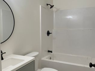 203 Lake St, Paris, TN 38242