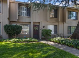 1047 Commons Dr, Sacramento, CA 95825