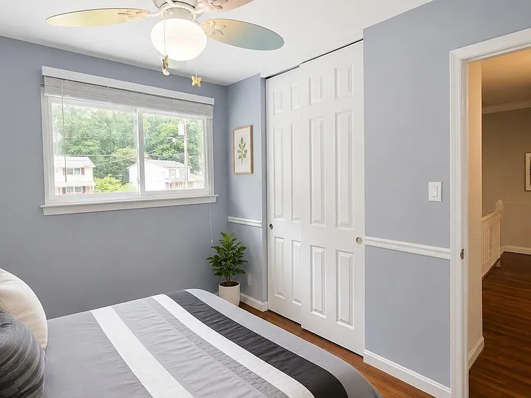 8913 Cromwell Dr — Photo 17